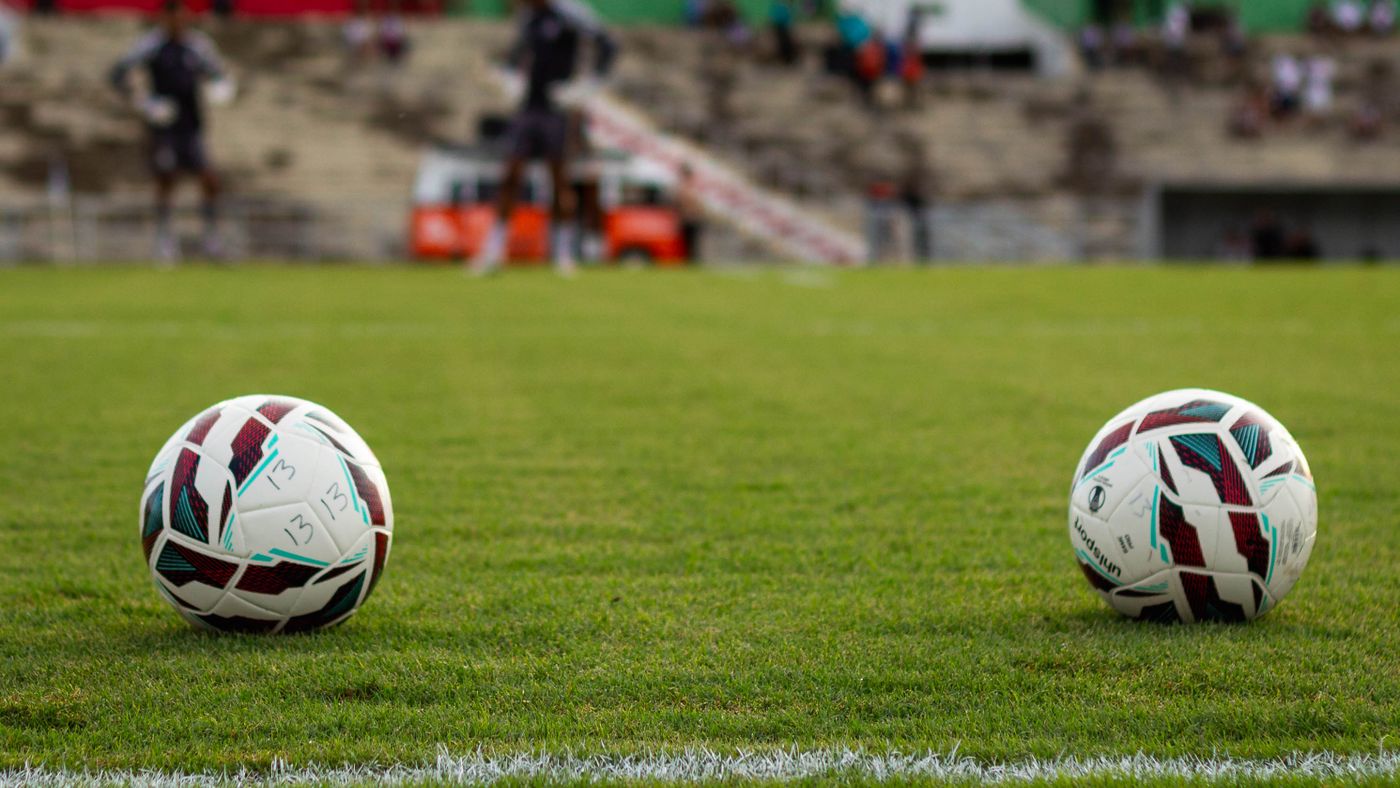 Match balls on the pitch